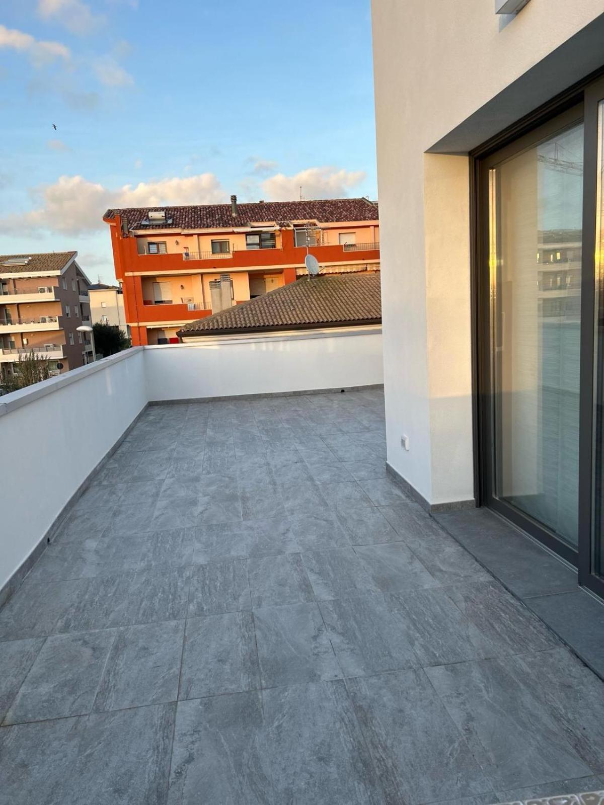 Family House Apartman Porto Torres Kültér fotó